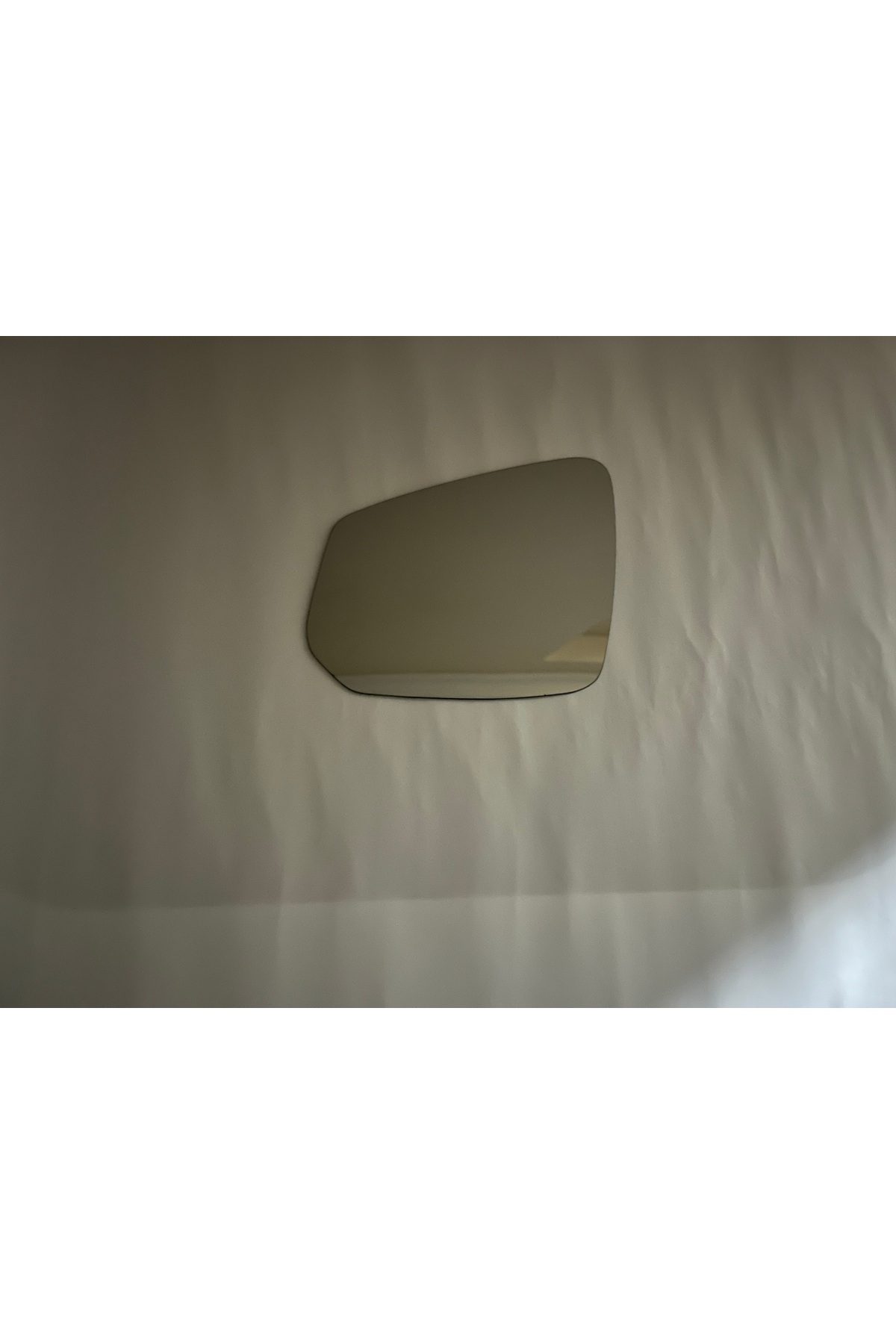 1_org_zoom Ford Courier 2024- Model Sonrası Sol Taraf Ayna Camı - Görsel 1